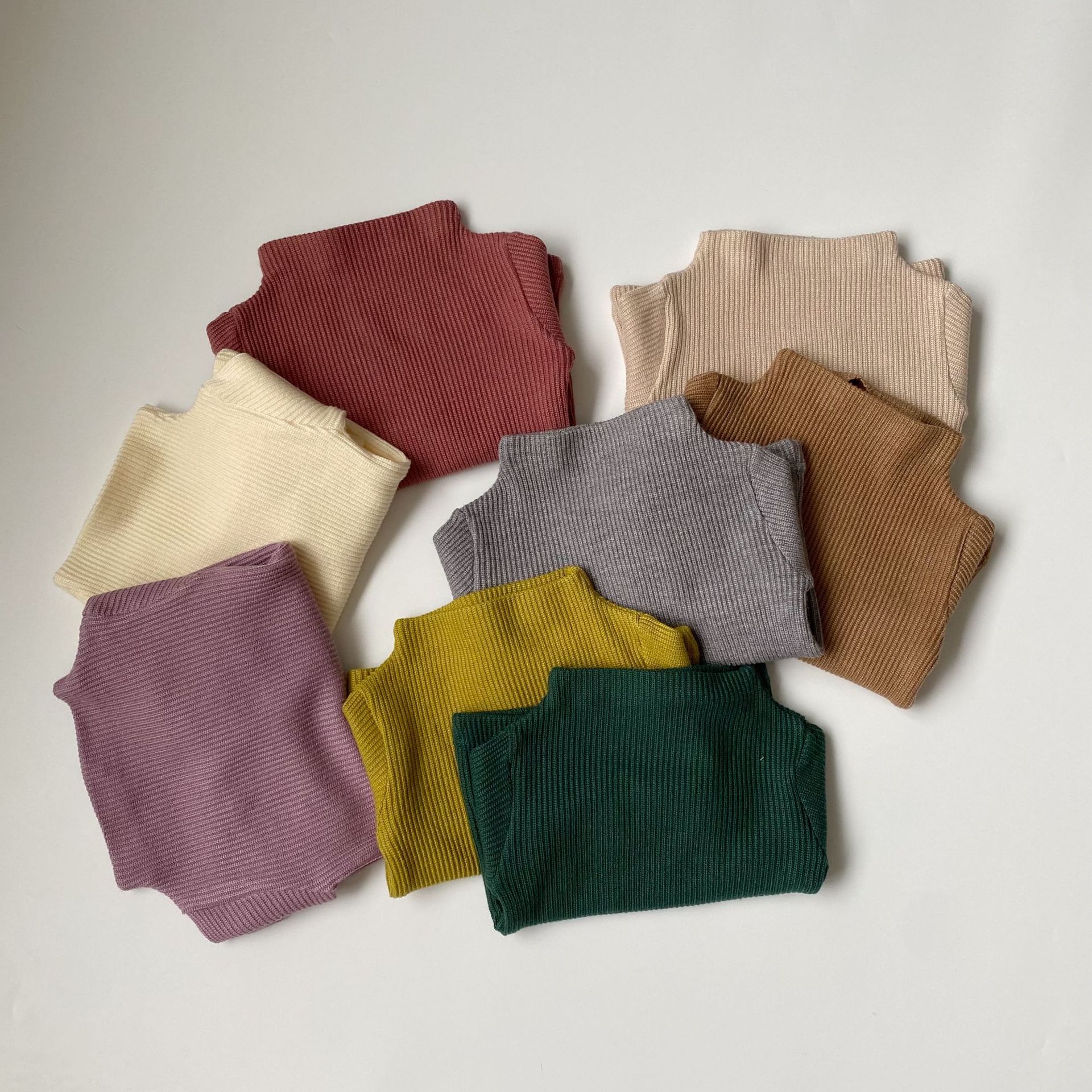 Picture of GL-kids Korean Autumn and Winter Children's Cashmere Thickened Mock-High Collar Base Shirt Men's and Women's All-Match Top Long-Sleeved T-Shirt