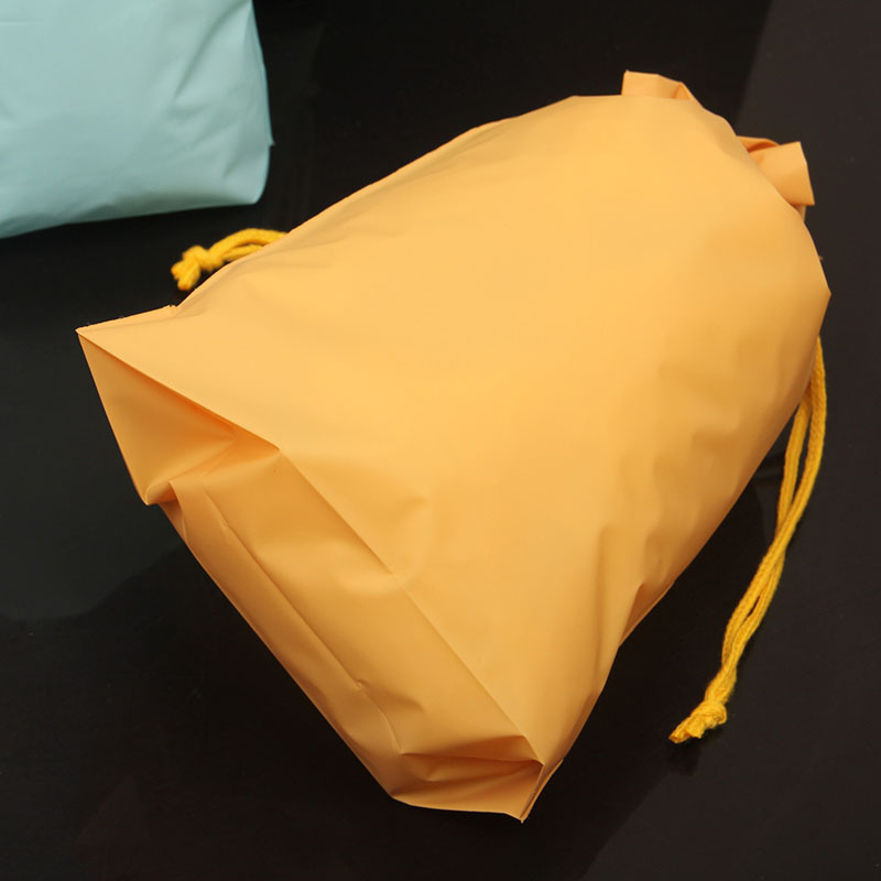 Picture of Foreign Trade T-Shirt Packaging Bag Underwear Towel Clothes Bundle Pocket Shoes Toy Waterproof Storage Luggage Flame Shirt