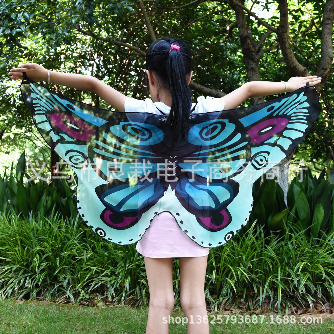 Picture of Halloween Cloak Butterfly Halloween Cloak Butterfly Decoration Butterfly Halloween Small Butterfly Wholesale
