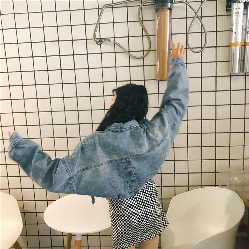 Picture of 2023 Spring and Autumn New Internet Celebrity Retro Korean Style Bat Sleeve Denim Jacket Women's Short All-match Loose bf Jacket Trendy