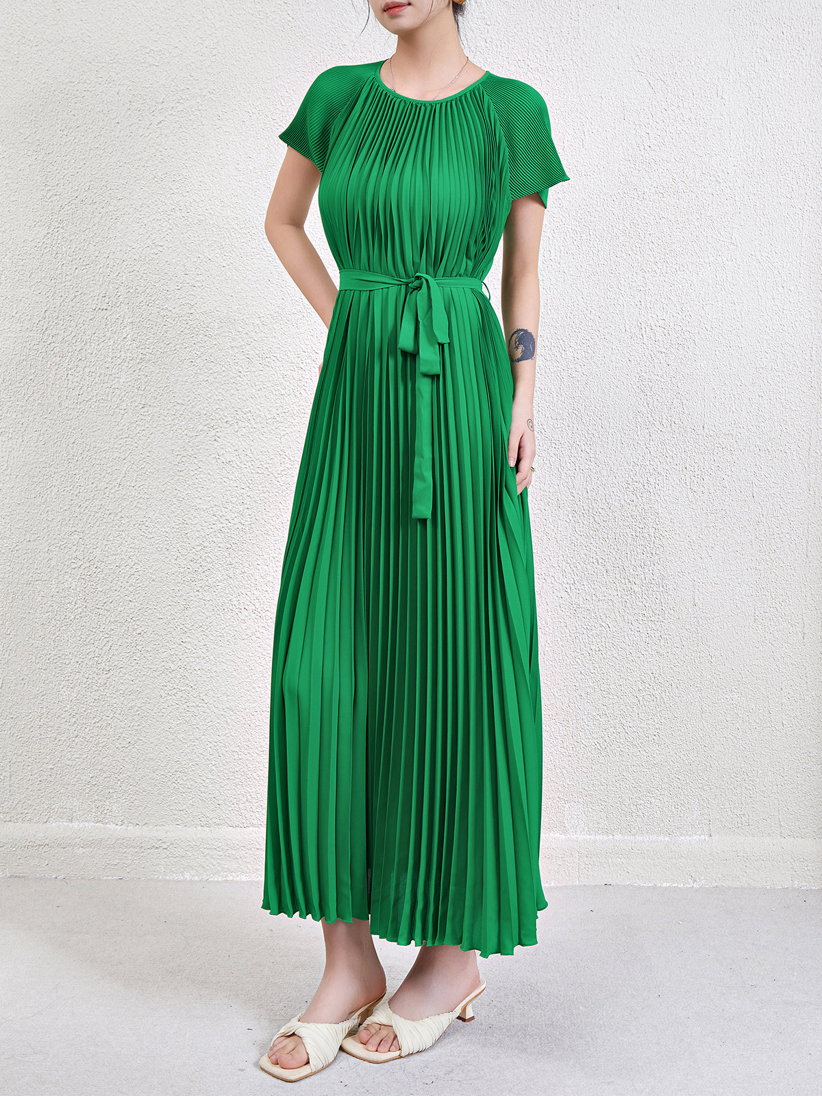 Summer High-grade Pleated dress Cross-border Heavy Industry Pleated Loose chubby girl Temperament Age-reducing Lace-up Pleated Long Dress