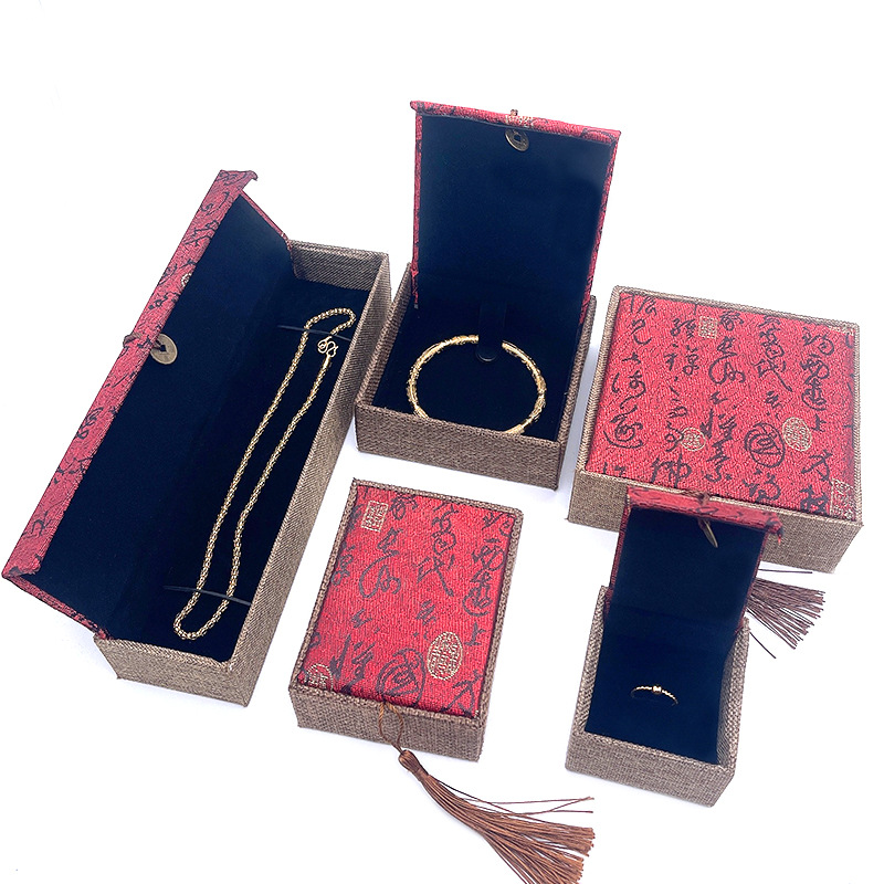 Wen play jewelry box linen tassel jewelry box bracelet box Buddha beads jade ring box handstring box jewelry packaging box