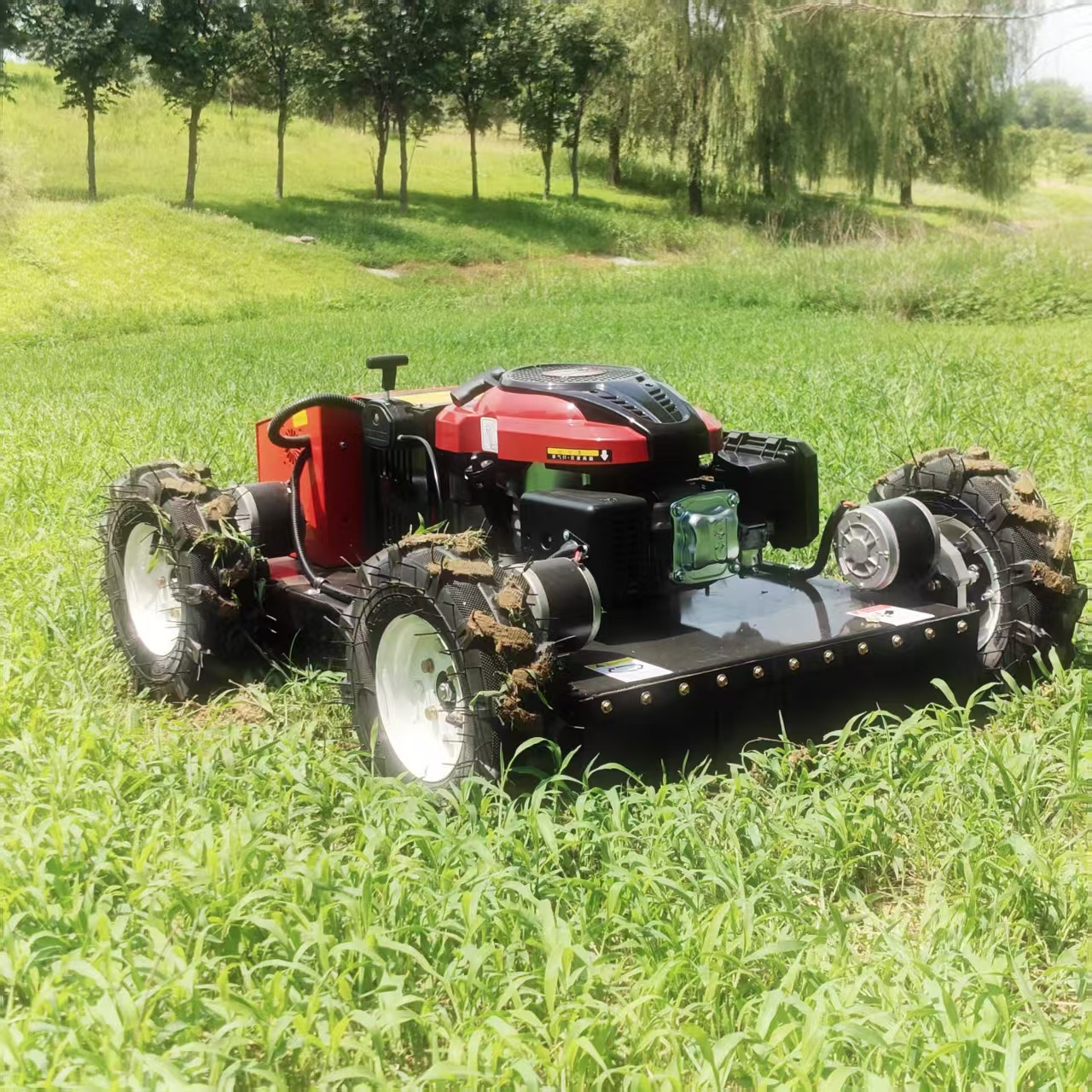 Export UK Farm Weeding Mower Smart Remote Control Wheeled Lawn Mower Golf Course Lawn Mower