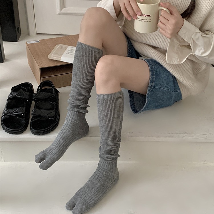 Picture of Korean style ins thick needle calf socks pile socks toe socks basic color two toe socks stockings Zhuji socks