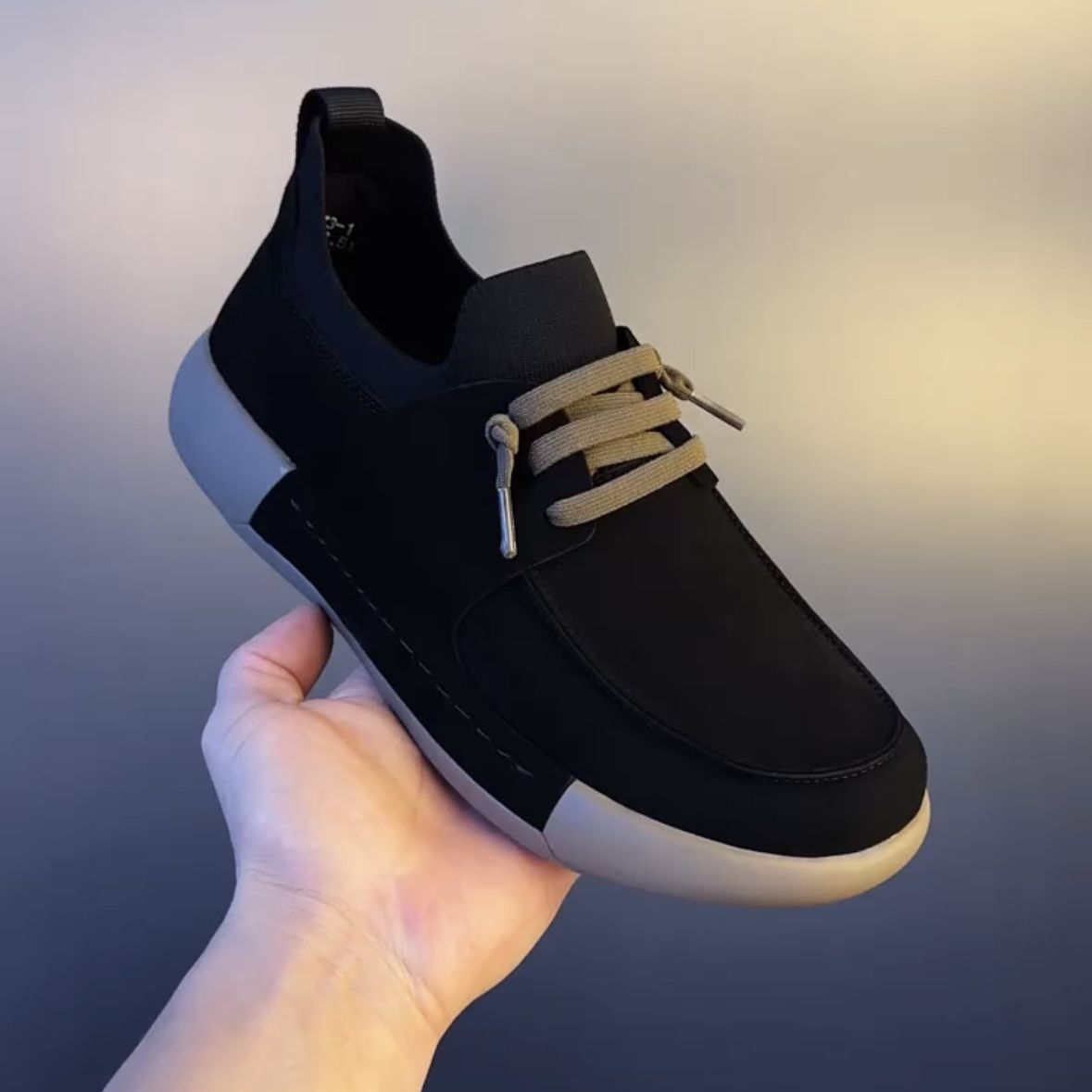 Soft bottom men's shoes 2025 new lightweight breathable flat casual shoes business one pedal round toe shoes cross-border wholesale