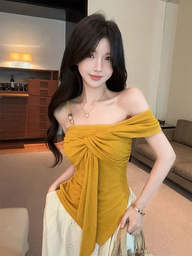 Yellow irregular kink camisole women's summer outer wear is super good-looking, unique and beautiful dopamine sleeveless top