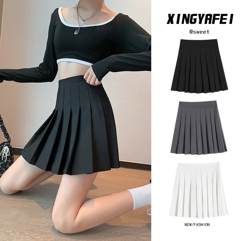 Black pleated skirt women's spring, autumn and winter high waist slimming A- line student small college JK skirt short skirt