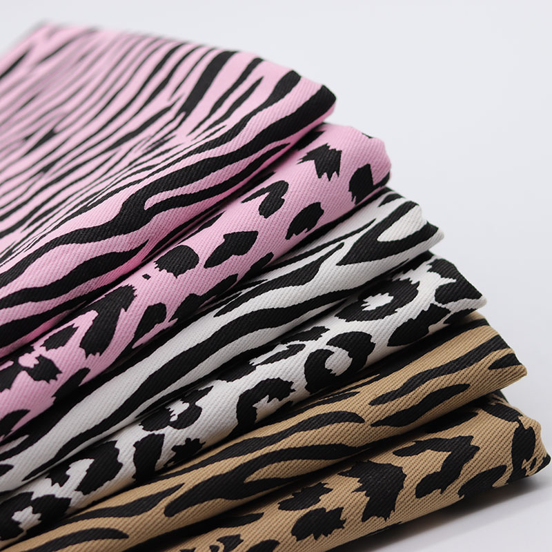 Picture of Animal Print Leopard Print Fabric Pure Cotton Twill Fabric DIY Handmade Clothing Fabric for Making Clothes, Pants, Skirts, Bags