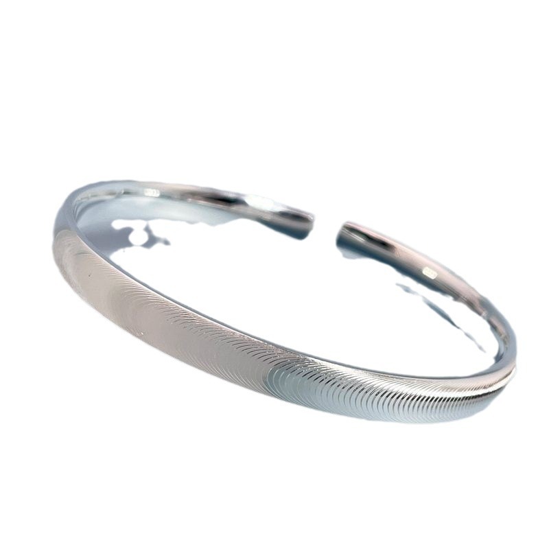 Picture of 9999 Sterling Silver Bracelet Female Cat's Eye Plain Ring Solid Opening Young High-end Sense Bracelet for Girlfriend Holiday Gift