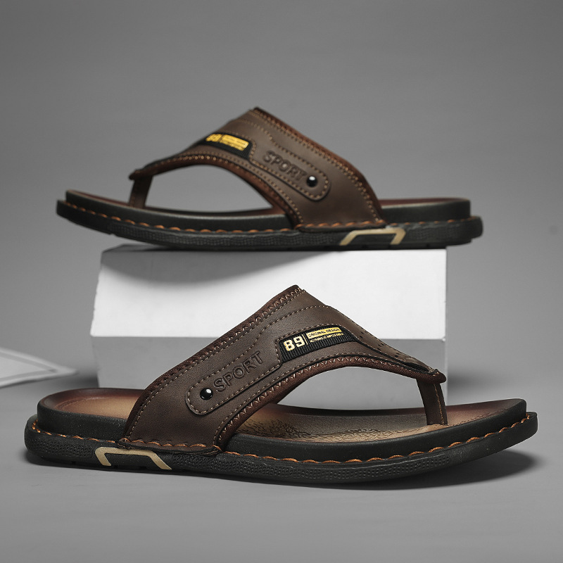 Cross-Border Slippers for Men in Summer New Style Beach Men's Flip-Flops Casual and Comfortable Super Migration Leather Non-Slip Flip-Flops