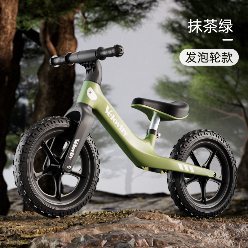 Picture of in stock wholesale children's balance bike pedless bicycle scooter 2-3-6 years old baby scooter