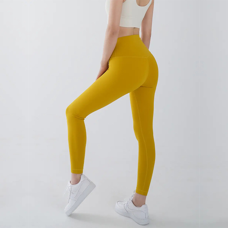 Nude Brushed Seamless Nude Fitness Pants for Women High-Waisted Sports Tights for Outer Wear Running Peach Butt-Lifting Yoga Pants
