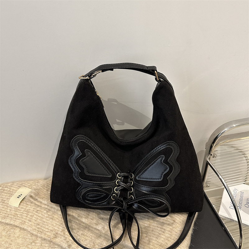 Picture of Large-Capacity Bow Backpack 2024 Autumn and Winter New Retro Shoulder Bag High-Quality Commuter Tote Women's Bag