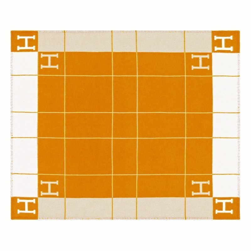 Picture of Cross-Border Amazon Fleece Blanket Single Blanket Air Conditioning Blanket Sofa Cover Blanket Nap Blanket H Letter Aviation Flight Blanket