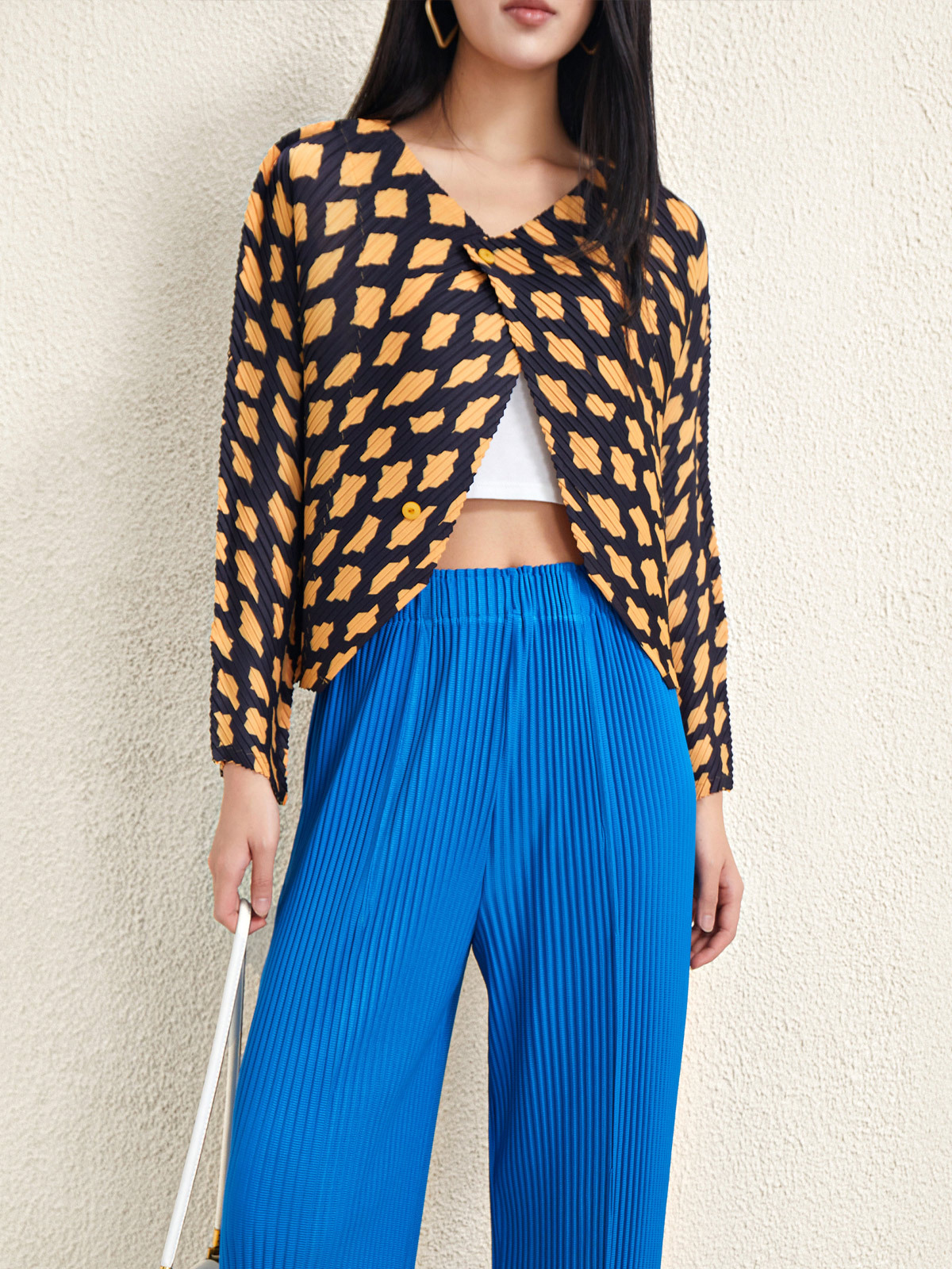 Miyake Niche Design Long-Sleeved Cardigan Top for Women 2024 Spring Main Line New Pleated Line Twill Color Block Jacket