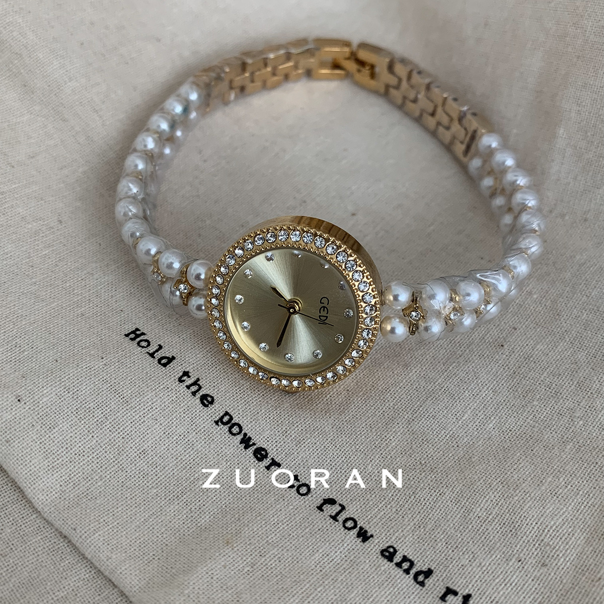 Zuoran Diamond-Encrusted Round Pearl Chain Exquisite French Fashion Temperament Women's Quartz Watch Live Wholesale G18