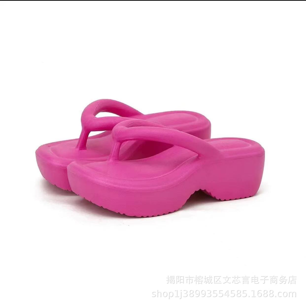 Picture of Thick bottom flip-flops ladies wedge heels flip-flops eva slippers summer outdoor wear heightening sandals summer sandals wholesale
