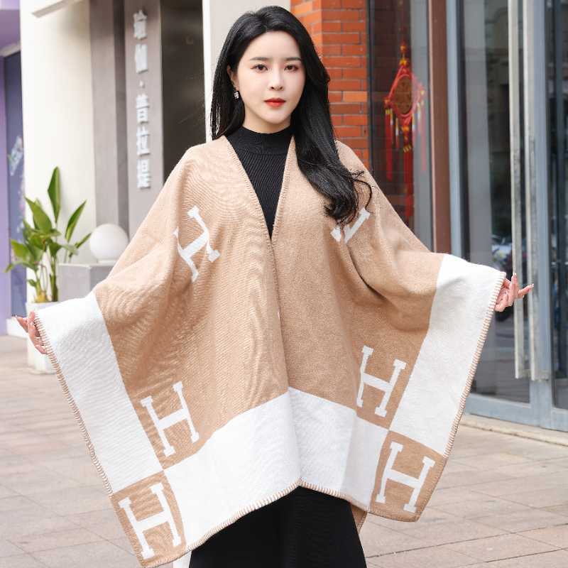 Picture of Cross-Border Amazon Fleece Blanket Single Blanket Air Conditioning Blanket Sofa Cover Blanket Nap Blanket H Letter Aviation Flight Blanket