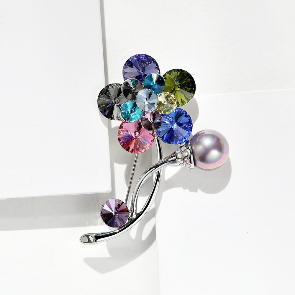 Picture of Sky Luxury Jewelry High-end Brand Light Luxury High-end Shijia Crystal Flower Brooch Simple All-match Pin Shawl Buckle
