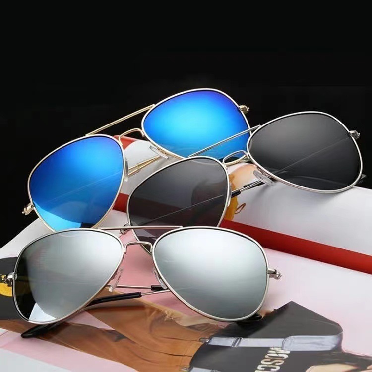 Picture of New fashion color sunglasses men and women sunglasses star with outdoor driving driver glasses goggles