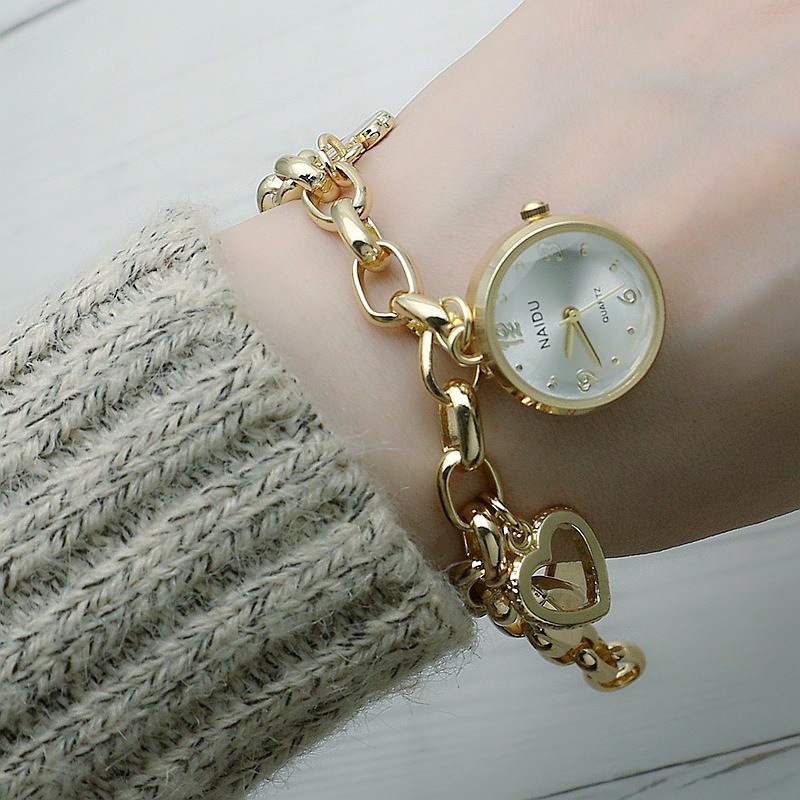 Live Small Plate Simple Scale Women's Bracelet Watch Versatile Fresh Women's Watch Fashion Trendy Best Friend Gold Watch
