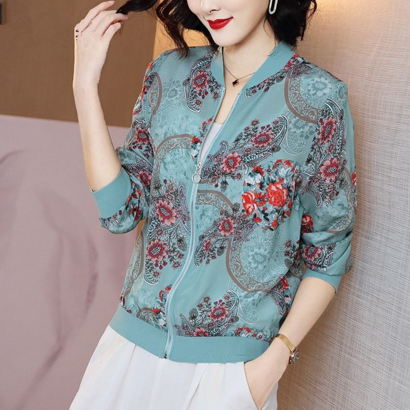 Summer Mother's 4050-year-old Short Western-style Top Coat Thin Anti-ultraviolet Chiffon Sunscreen Women's Fashionable Clothes
