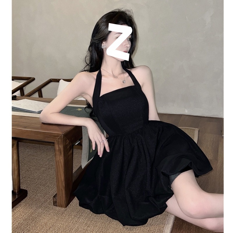 Pure Desire Hot Girl Lined Halter Neck Suspender Dress Women's 2025 Summer Waist Slimming A-Line Short Skirt