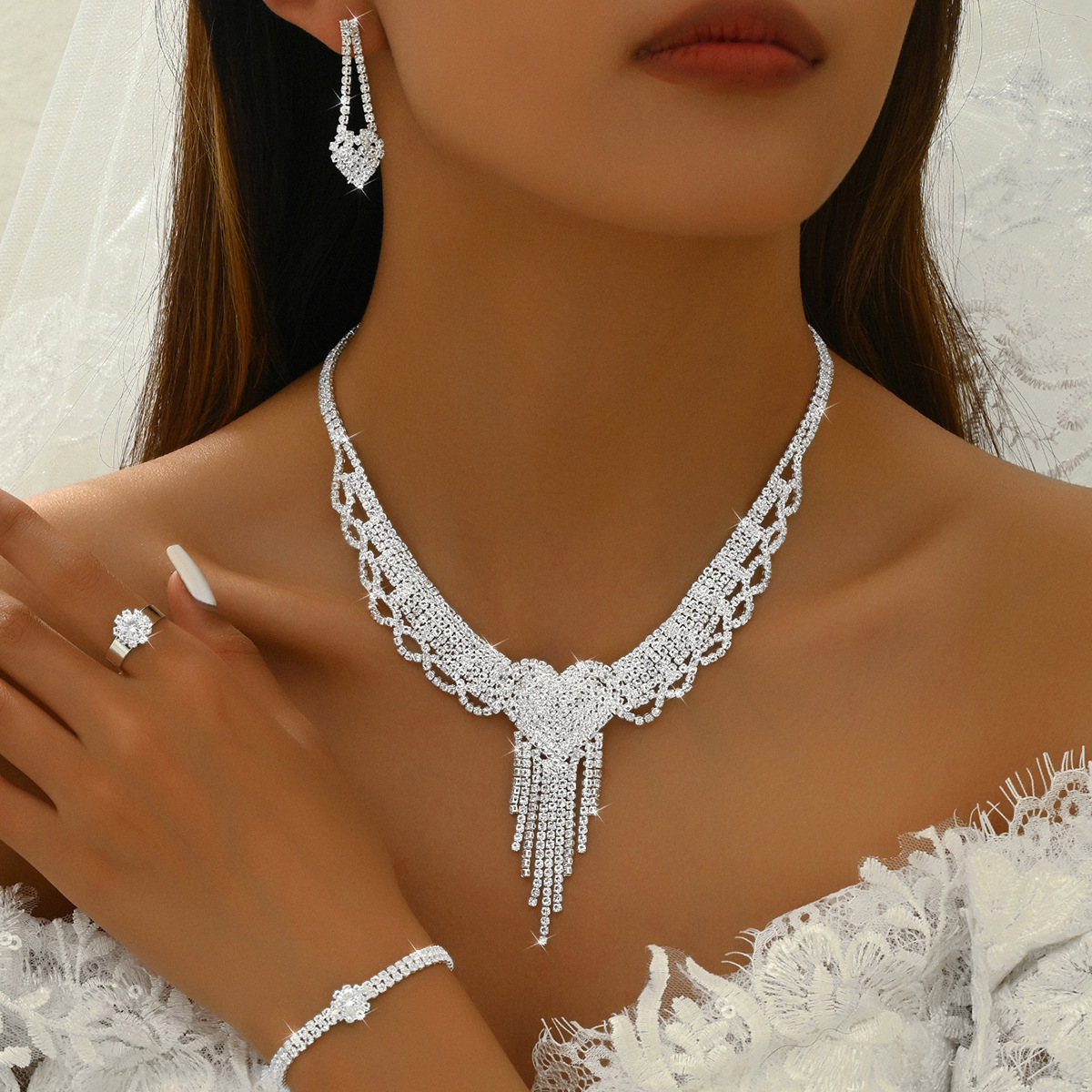 Middle East Jewelry Dubai Jewelry Bride Bride suit Vietnam India Banquet Necklace Earrings Ring Bracelet in stock