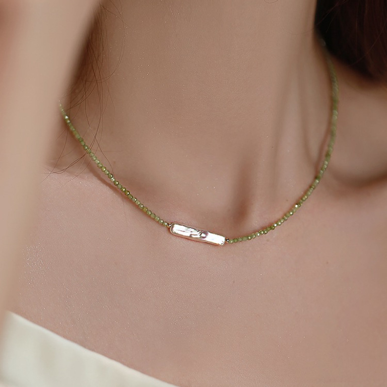 Picture of Baroque Long Strip Natural Freshwater Pearl Olive Green Facet Natural Zircon Women's Summer Fresh Beaded Necklace