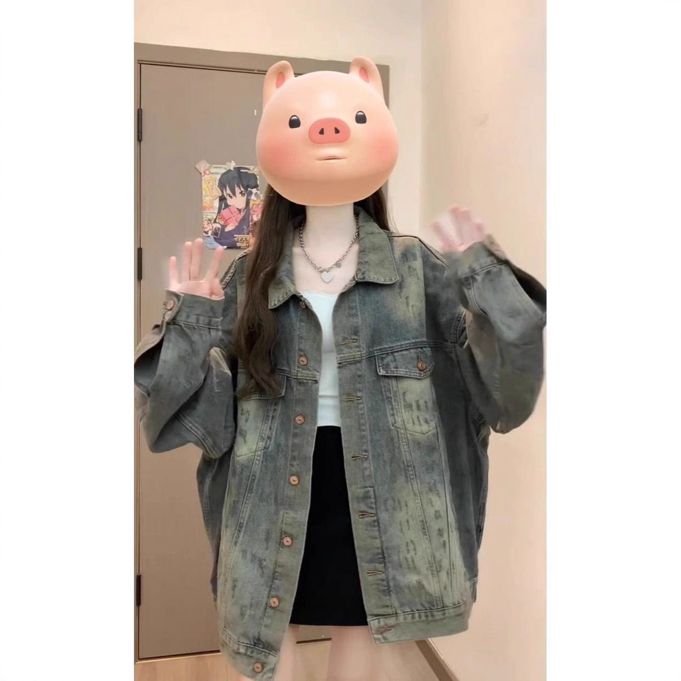 Picture of American washed autumn denim jacket for women, vintage 2025 design new loose jacket top, casual fashion