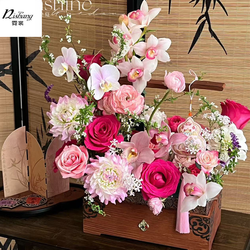 New Chinese Style Square Vintage Wooden Flower Box New Year Flower Flower Box New Year Bucket Phalaenopsis Potted Portable Gift Box