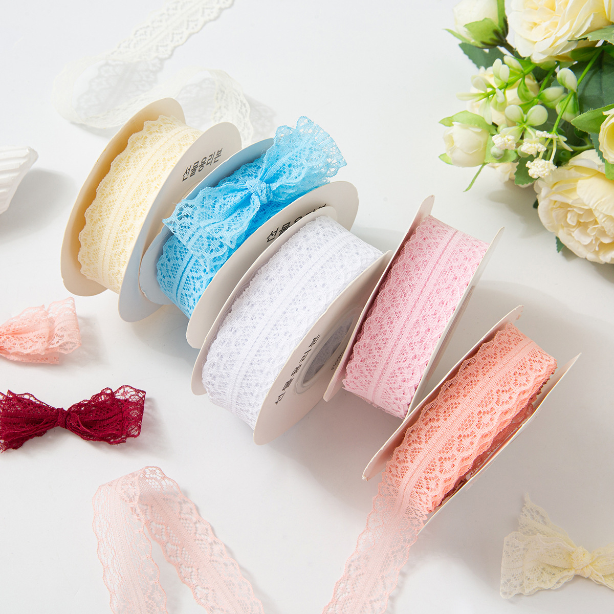 Picture of 25 yards hollow lace with lotus leaf lace polyester snow yarn bouquet flower packaging material handmade diy gift box