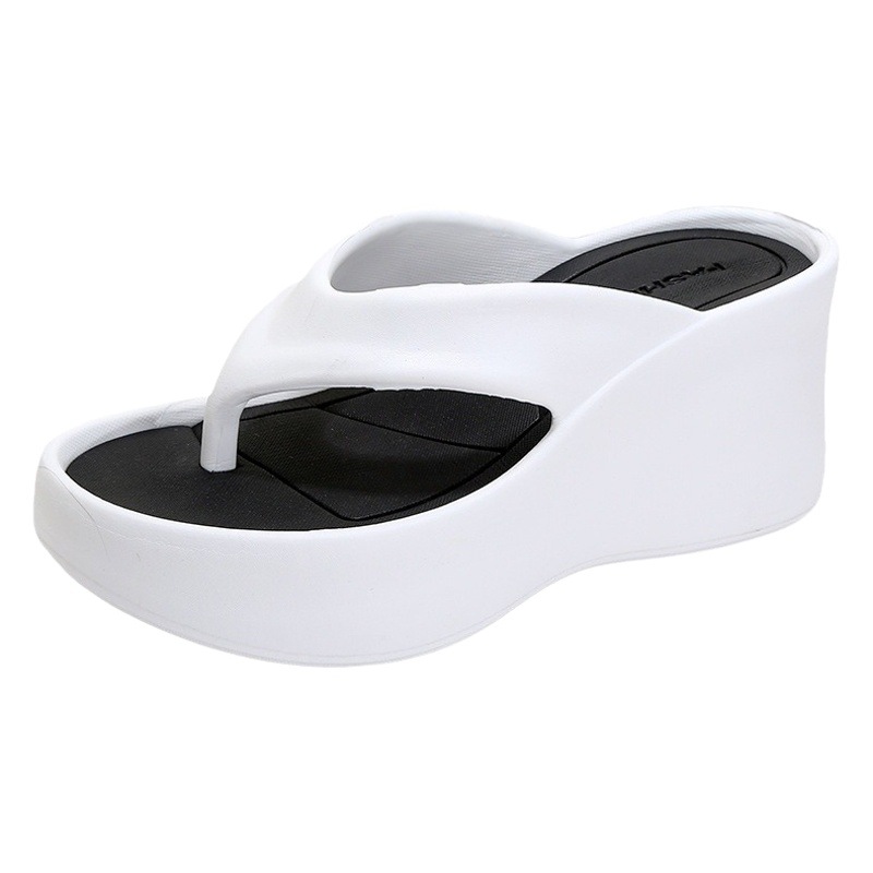 Women's thick-soled sandals summer new outdoor European and American Beach seaside poop feeling angle platform shoes cross-border