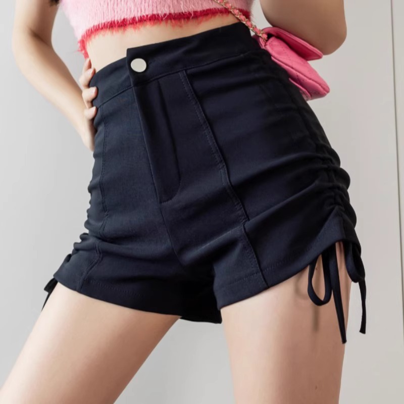 Women's Korean-style All-match Slim-fit Outer-wear Shorts for Autumn and Winter 2023 with High Waist and One-button Buckle Black