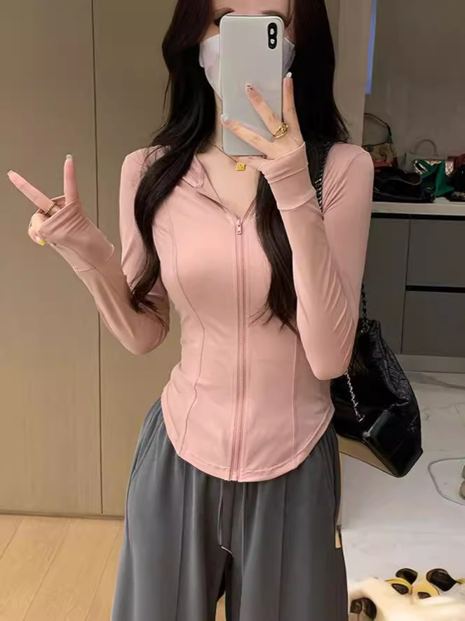 Picture of Factory Straight Hair Finger Buckle Pocket Ice Silk Sun Protection Clothing Slim-fit Hooded Jacket Zipper Sport Cardigan