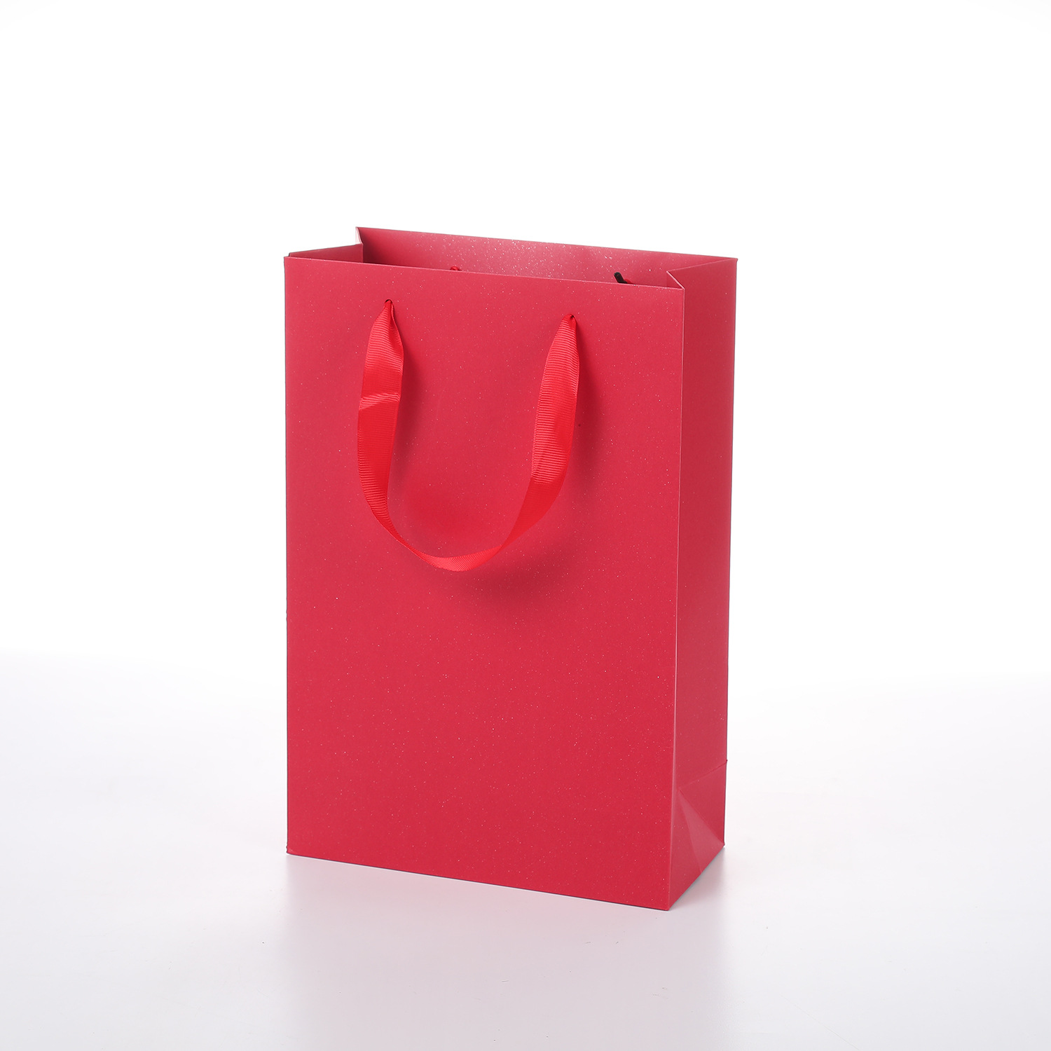 Picture of Hand gift box towel gift box thermos cup gift box heaven and earth cover packaging box wedding companion factory spot wholesale