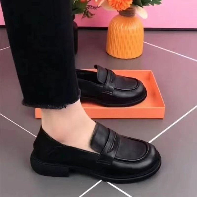 Small leather shoes Women's British Style 2024 spring new black slip-on loafers flat Japanese jk uniform shoes