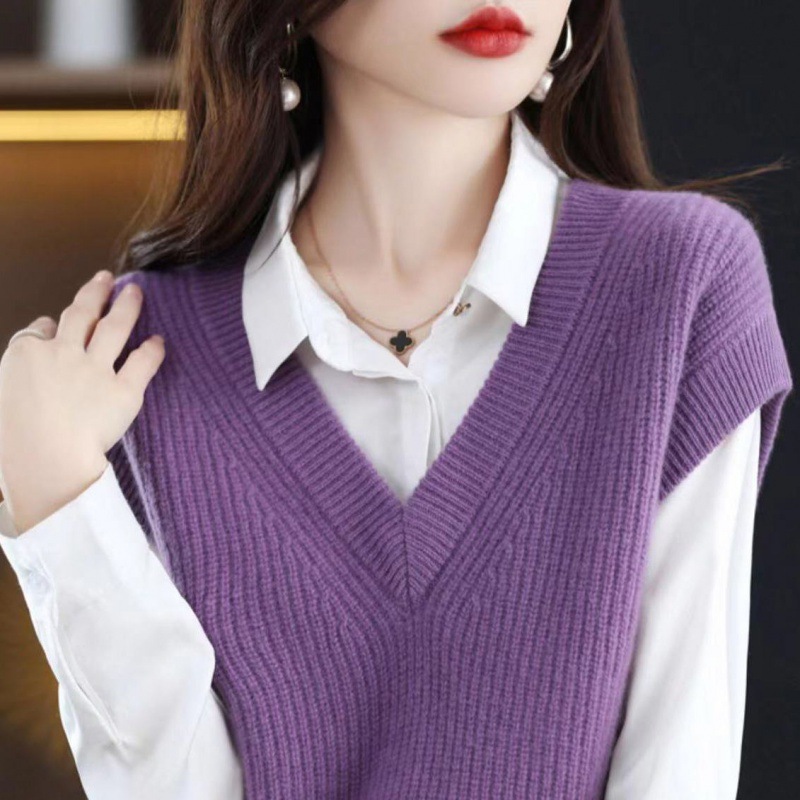 Knitted Vest Women's 2023 Spring, Autumn and Winter Outer Wear V-neck Sweater Knitted Vest Shoulder Loose Lazy Style Top for Women