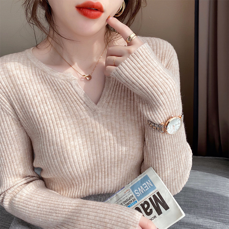 V-Neck Sweater Women's Autumn and Winter 2023 New Style Western Style Base Shirt Inner Sweater Spring and Autumn Slim-fit Long-sleeved Top