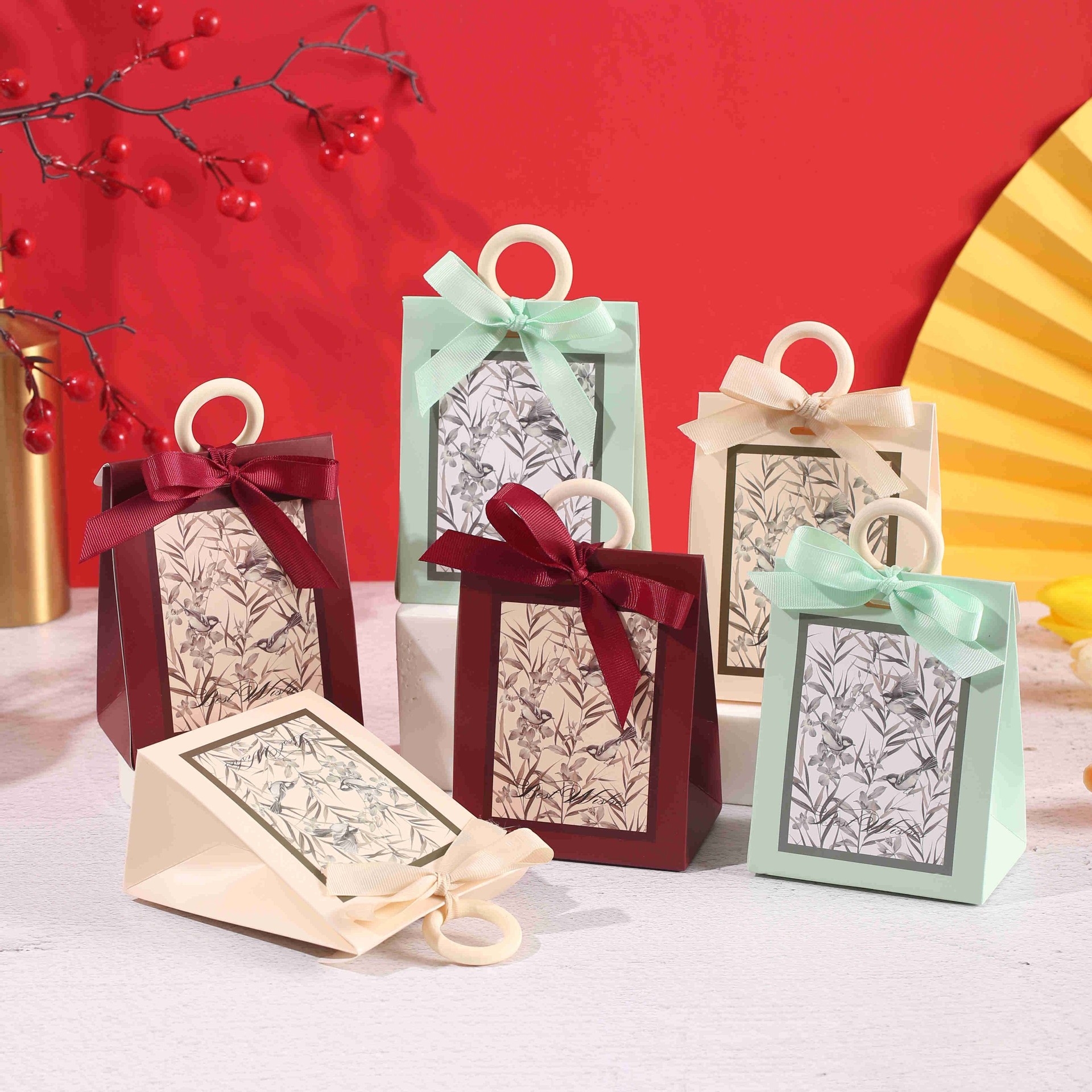 Chinese wedding flower and bird retro French Mori wine red candy box texture ins wedding gift candy box
