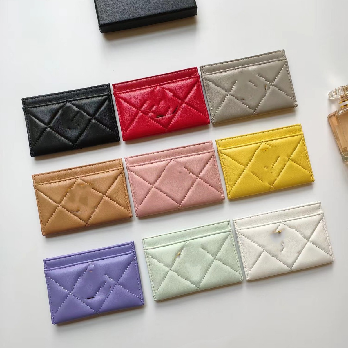 Cross-Border Foreign Trade New Small Fragrance Card Holder Genuine Card Holder Coin Purse Cosmetics Bag Light Luxury Leather Fragrance Grandma Xiaoxiang