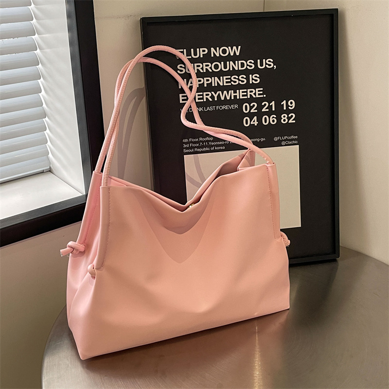 One-Shoulder Armpit Work Clothing 2024 Casual Trendy Large-Capacity Bag Women's New Fashionable Lazy Style Tote Bag