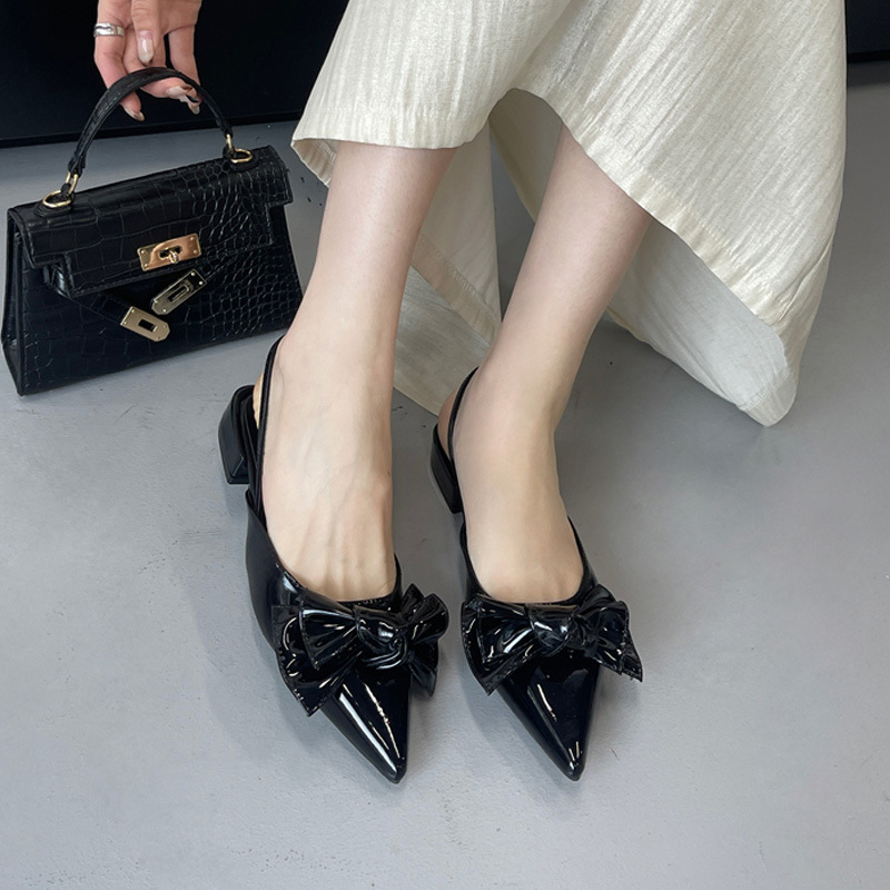 Low Heeled Sandals Women's Fine Heeled 2025 Spring and Summer New Simple Korean Style Black Pointed Toe Women's Working Shoes