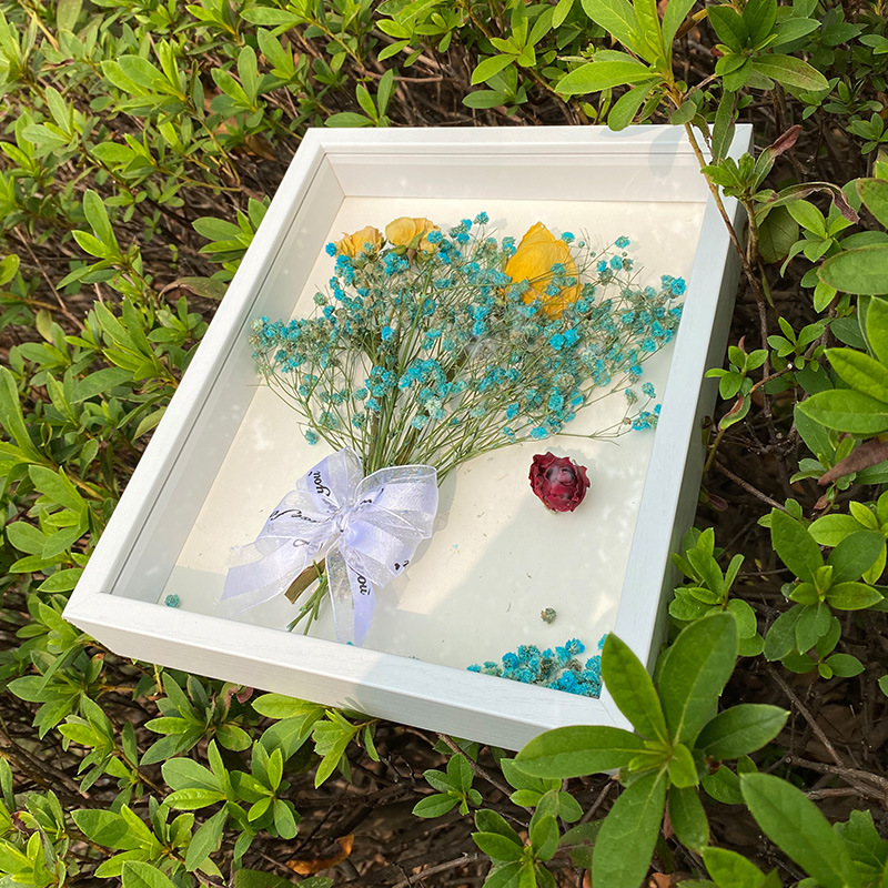 Picture of Stereo Hollow Dried Flower Photo Frame Handmade Clay Picture Frame Table Immortal Flower Butterfly Specimen Frame DIY Frame Wholesale