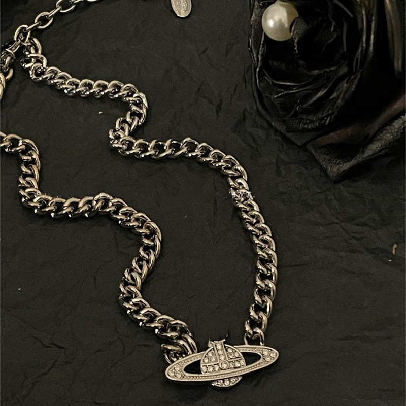 2023 New Punk Saturn Full Diamond Cuban Chain Necklace Cold Wind Unisex All-Match Sweet Cool Choker Neck Chain