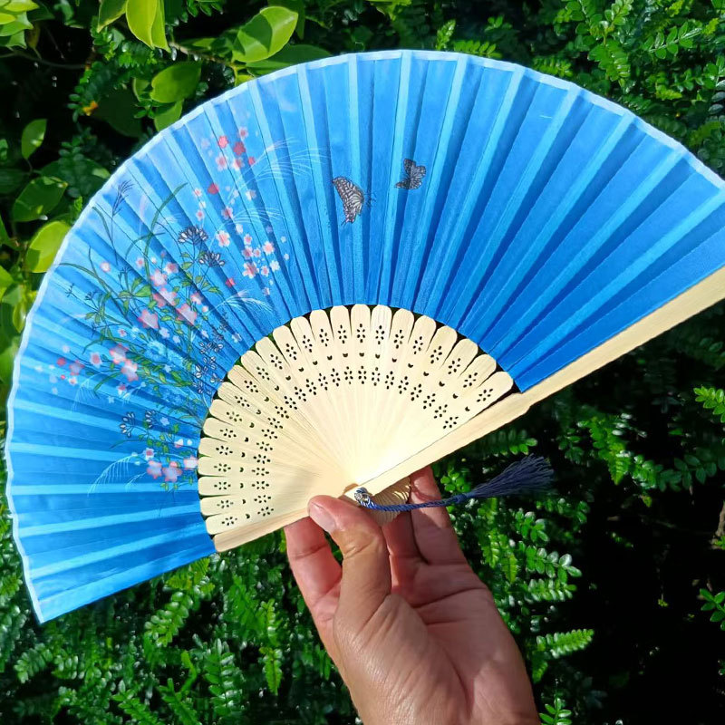 Picture of Folding Fan Bamboo Ancient Fan Student Girl Chinese Style Small Fan Scenic Spot Export Wholesale Retail Gift Decorative Fan