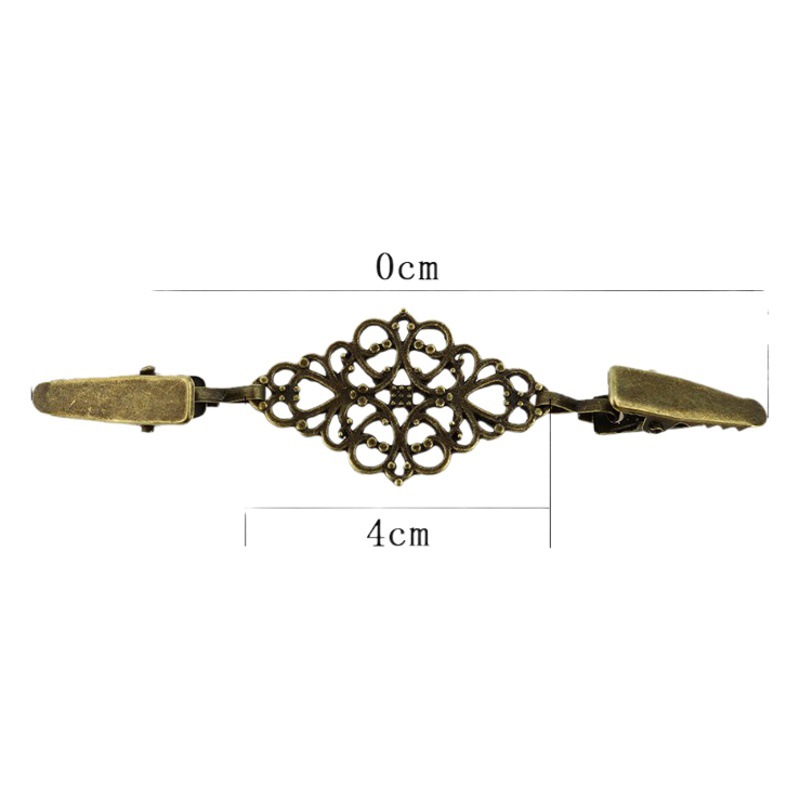 European and American Retro Alloy Sweater Clip Silk Scarf Cardigan Button Women's Cut Out Shirt Collar Clip Versatile Anti-Exposure Brooch