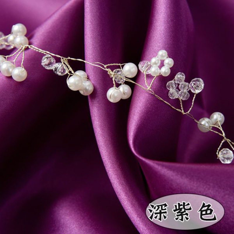 Picture of Satin Fabric Silk Lining Fabric Color Red Cloth Encryption Thickened Hanfu Dress Decorative Lining Silk Lining Summer