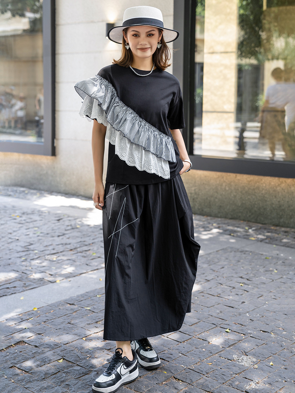 Picture of 240703 Summer New T-shirt Stitching Striped Lace Design Sense Niche All-match Unique Chic Tops