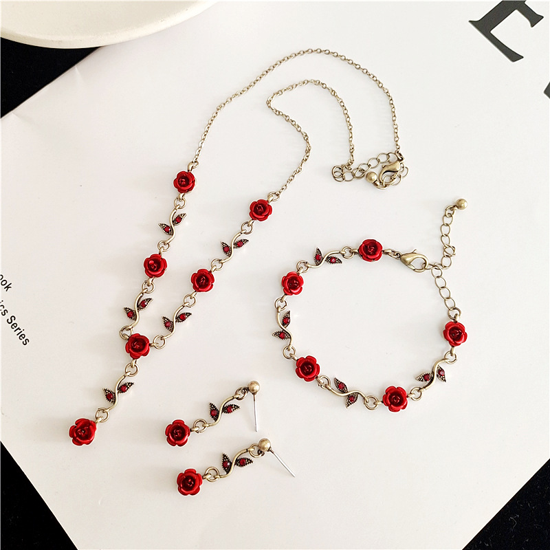Retro Girl Mori Super Fairy Rose Flower Bracelet Gentle Girly Temperament All-match Necklace Earrings Set